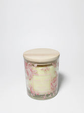 Rosewood 11.5 oz scented candle